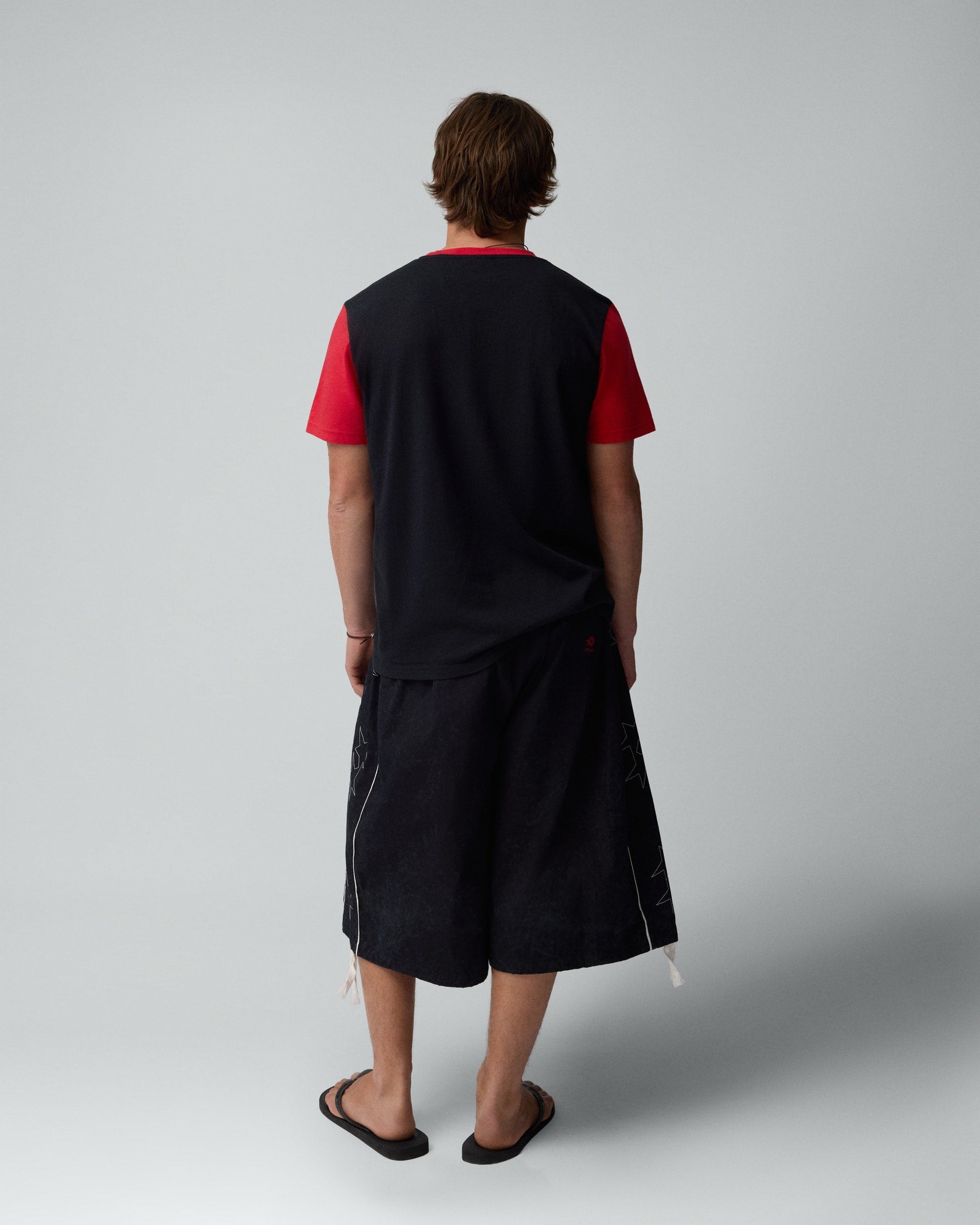 Same Energy Black Tee 1C