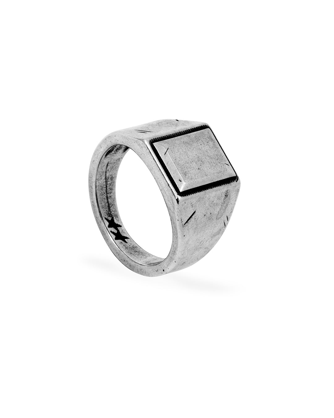 Vertical Signet