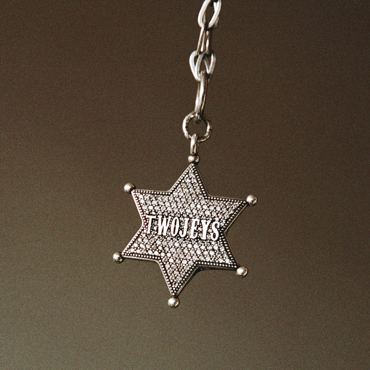 Twojeys Ice Out Star
