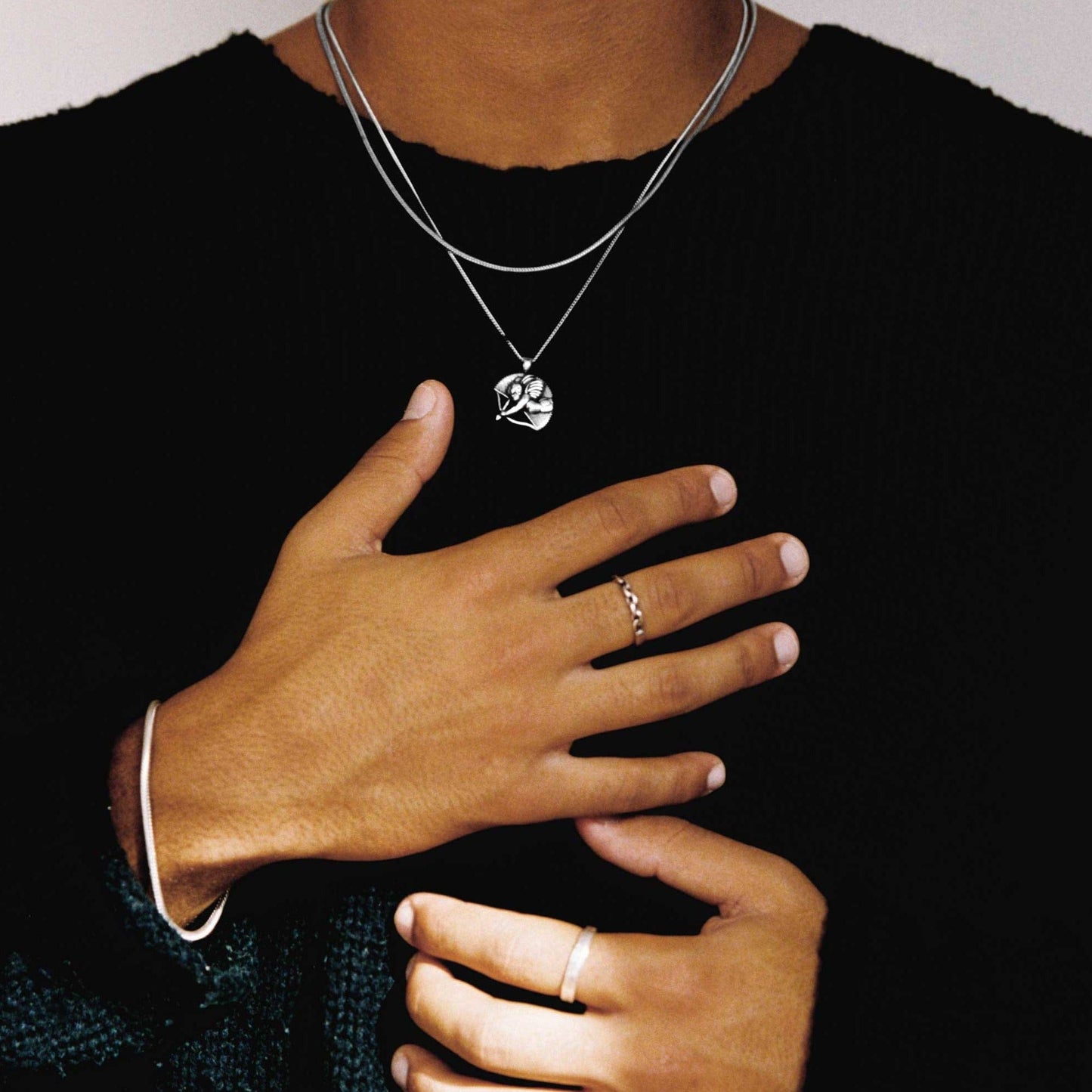 Twojeys necklaces Cupid