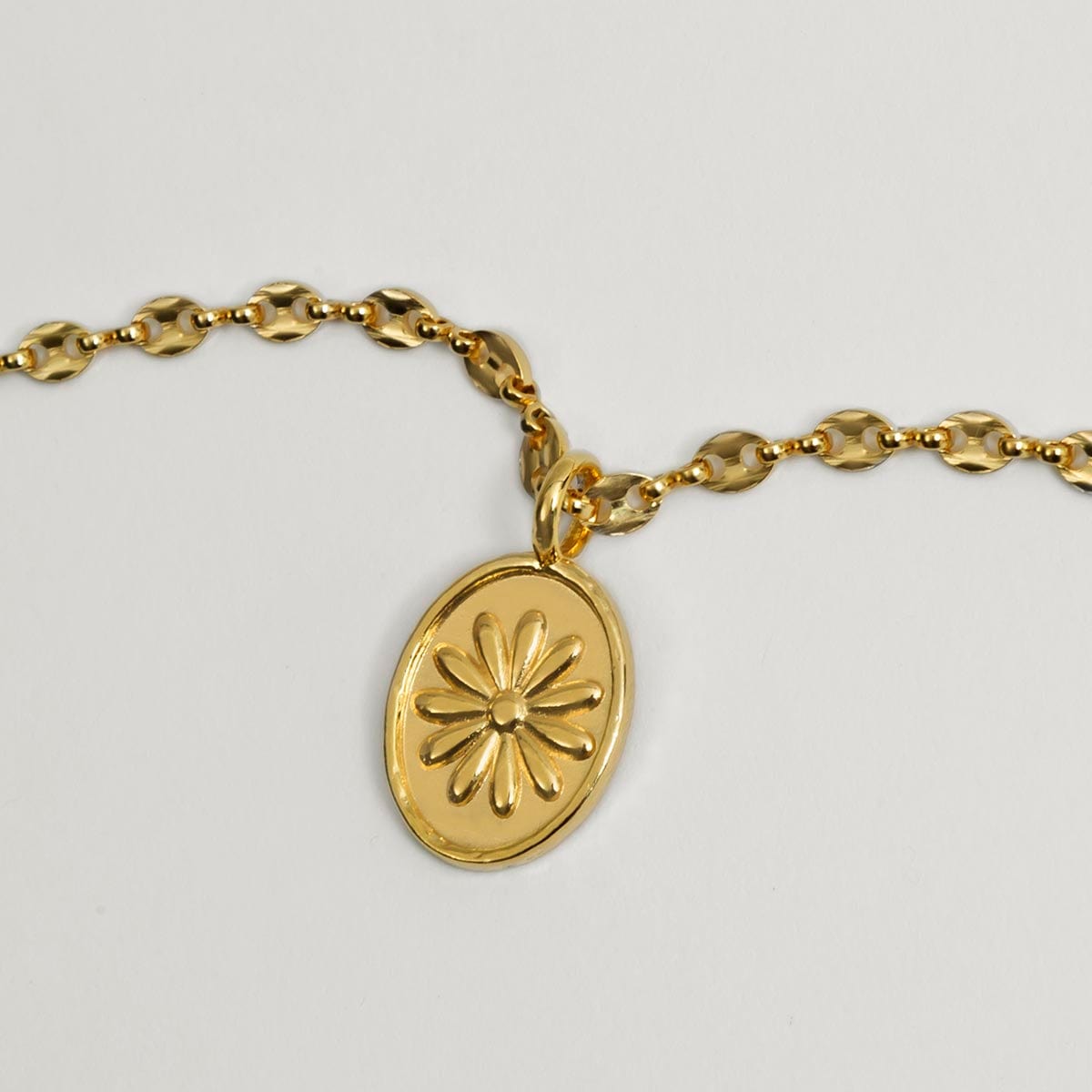 Twojeys necklaces Daisy Necklace