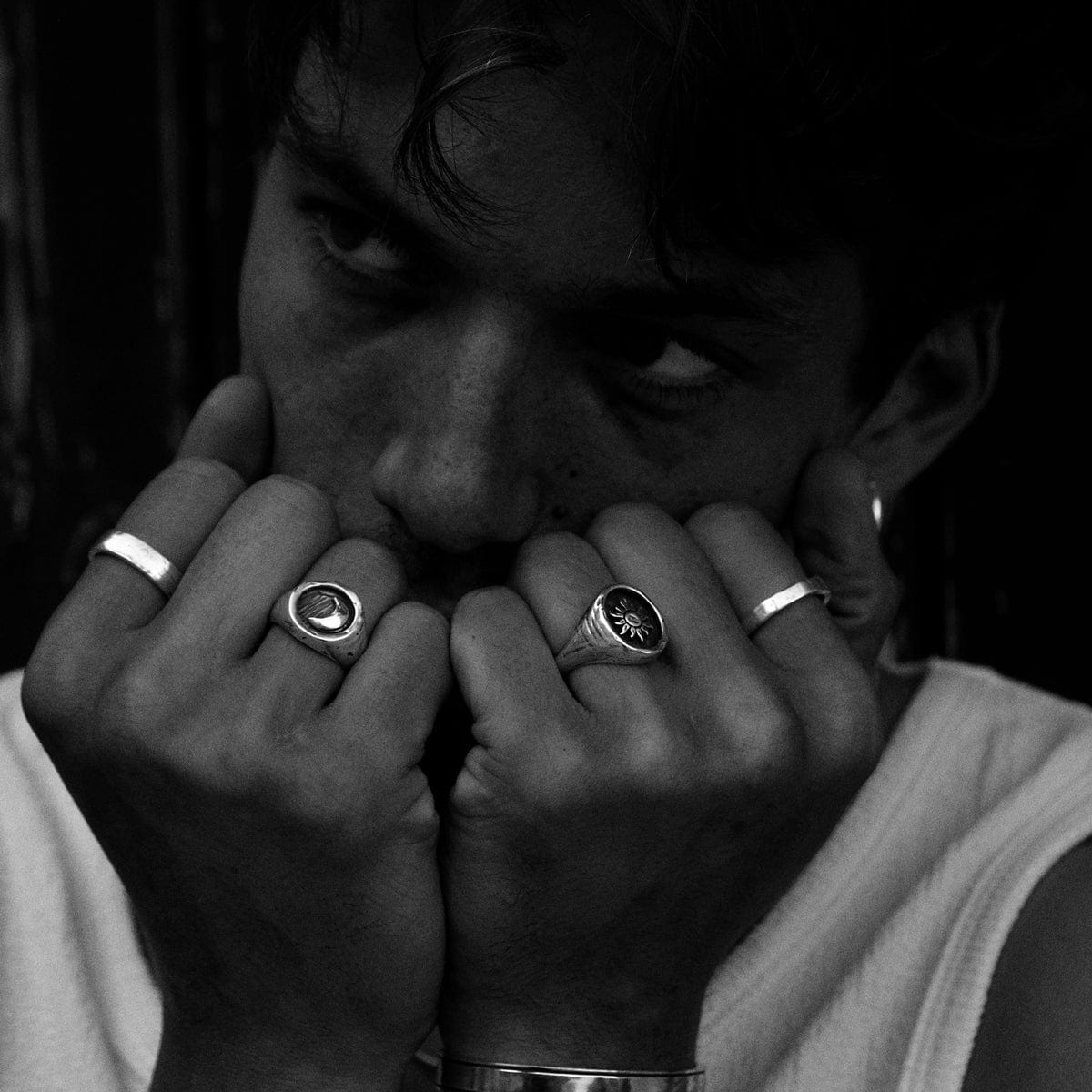 Twojeys Night Ring
