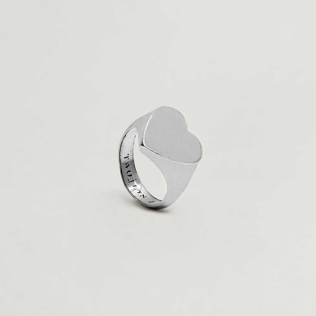 Twojeys rings Full Heart Ring