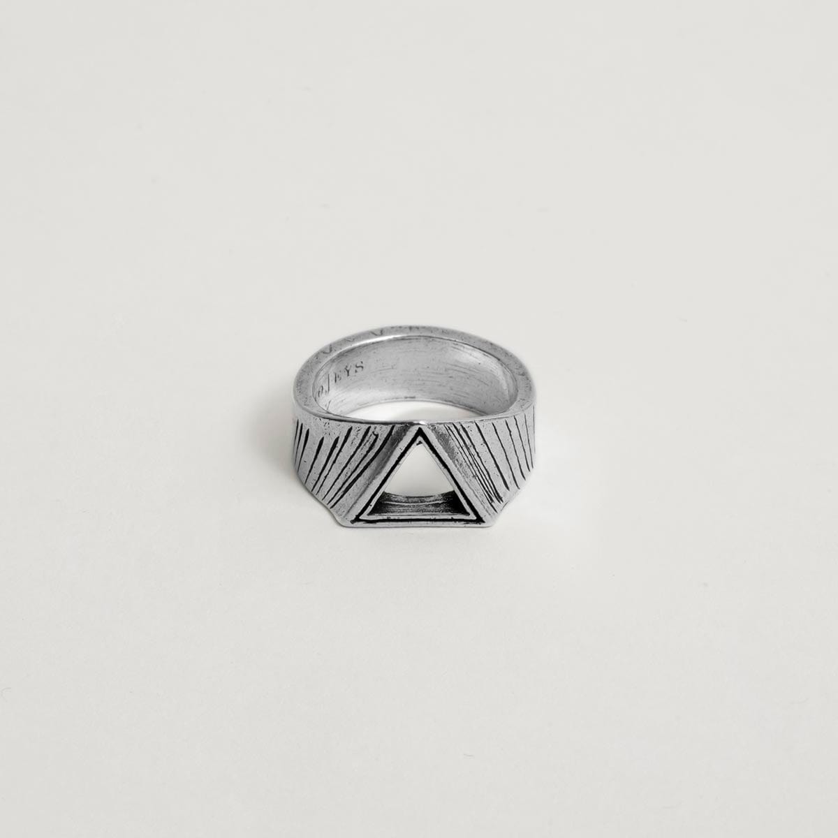 Twojeys rings Triangle Ring
